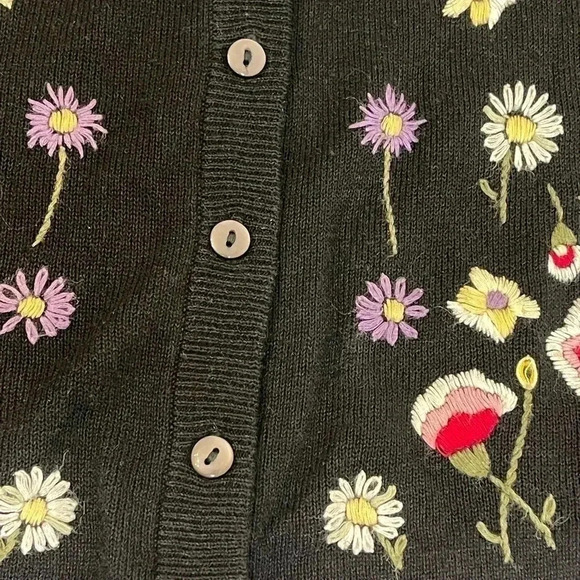 Vintage Jaclyn Smith Shortsleeved Embroidered Floral Cardigan /Top  size Large - Picture 4 of 8